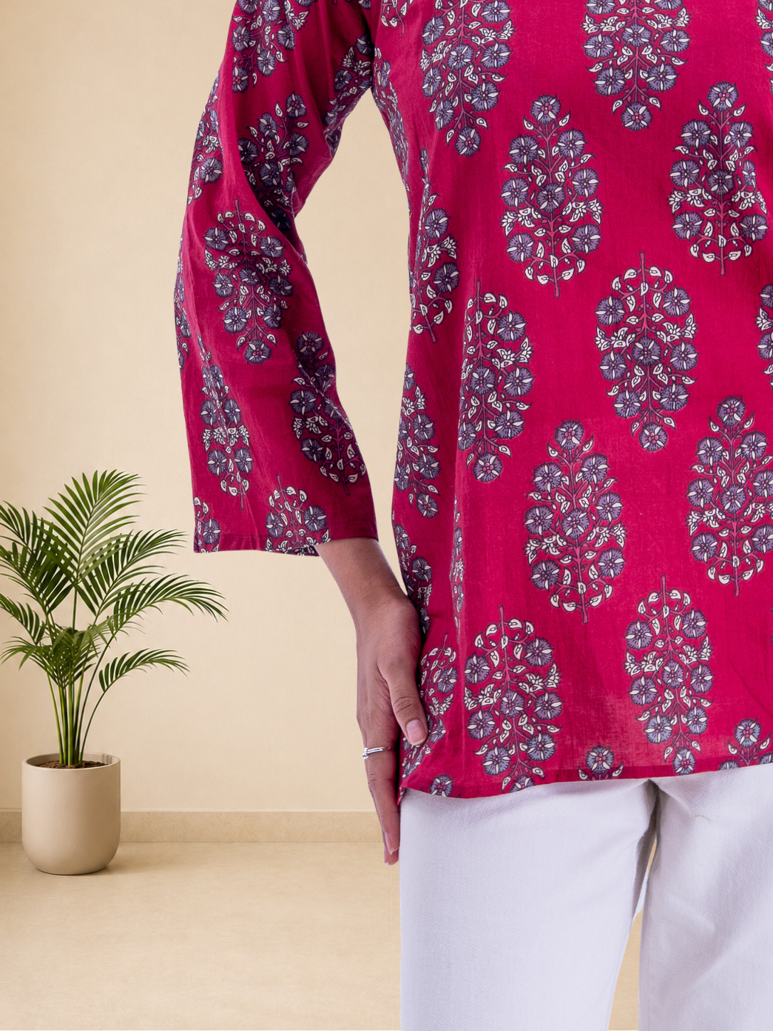 Women's Pure Cotton Magenta Printed Boat Neck Top