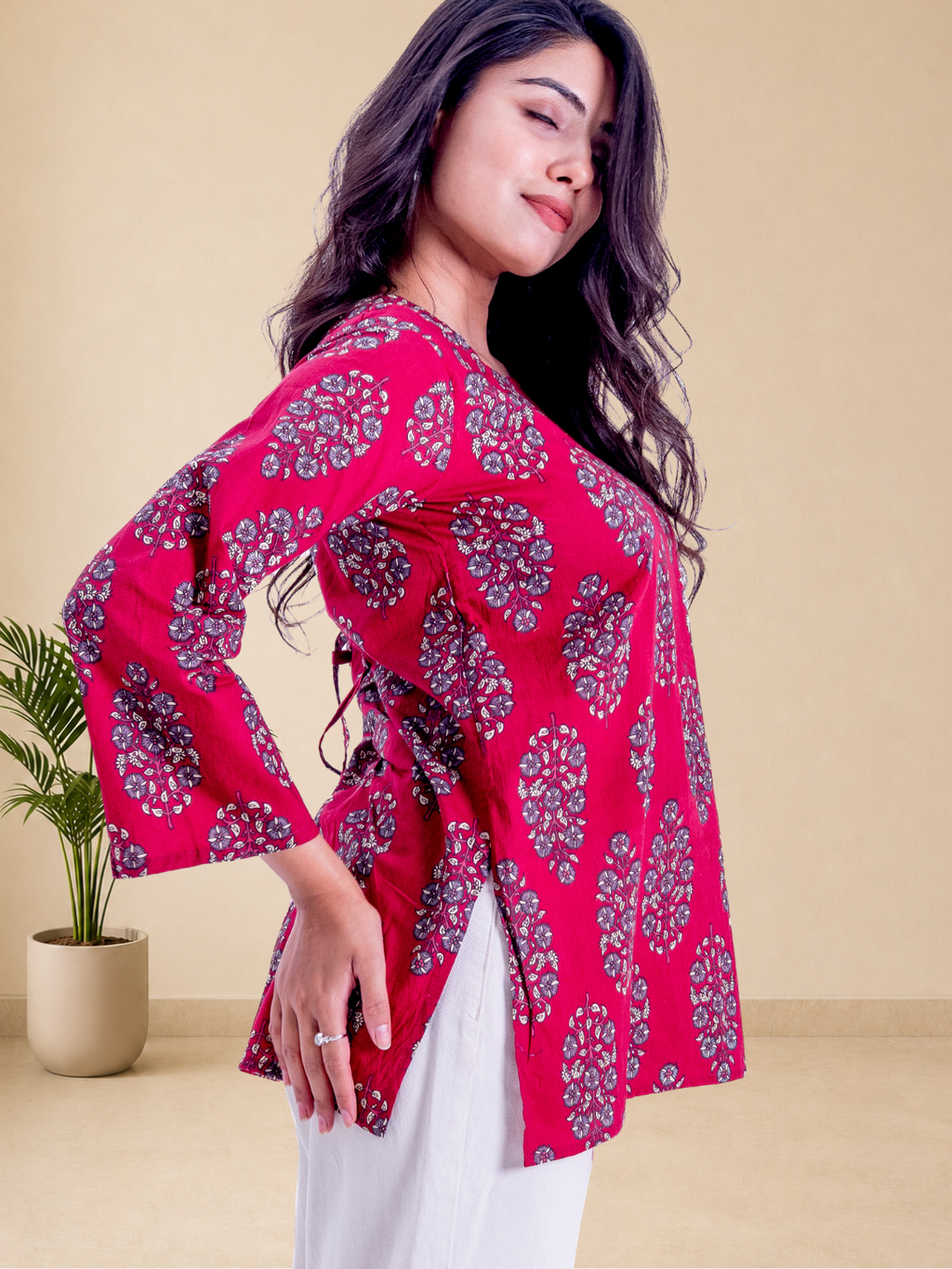 Women's Pure Cotton Magenta Printed Boat Neck Top