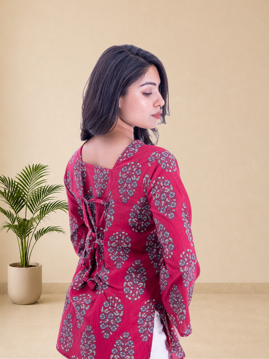 Women's Pure Cotton Magenta Printed Boat Neck Top