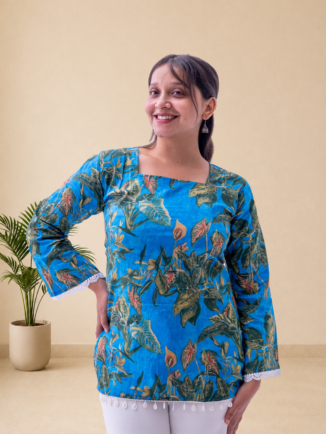 Women's Pure Cotton Blue Floral Printed Square Neck Top