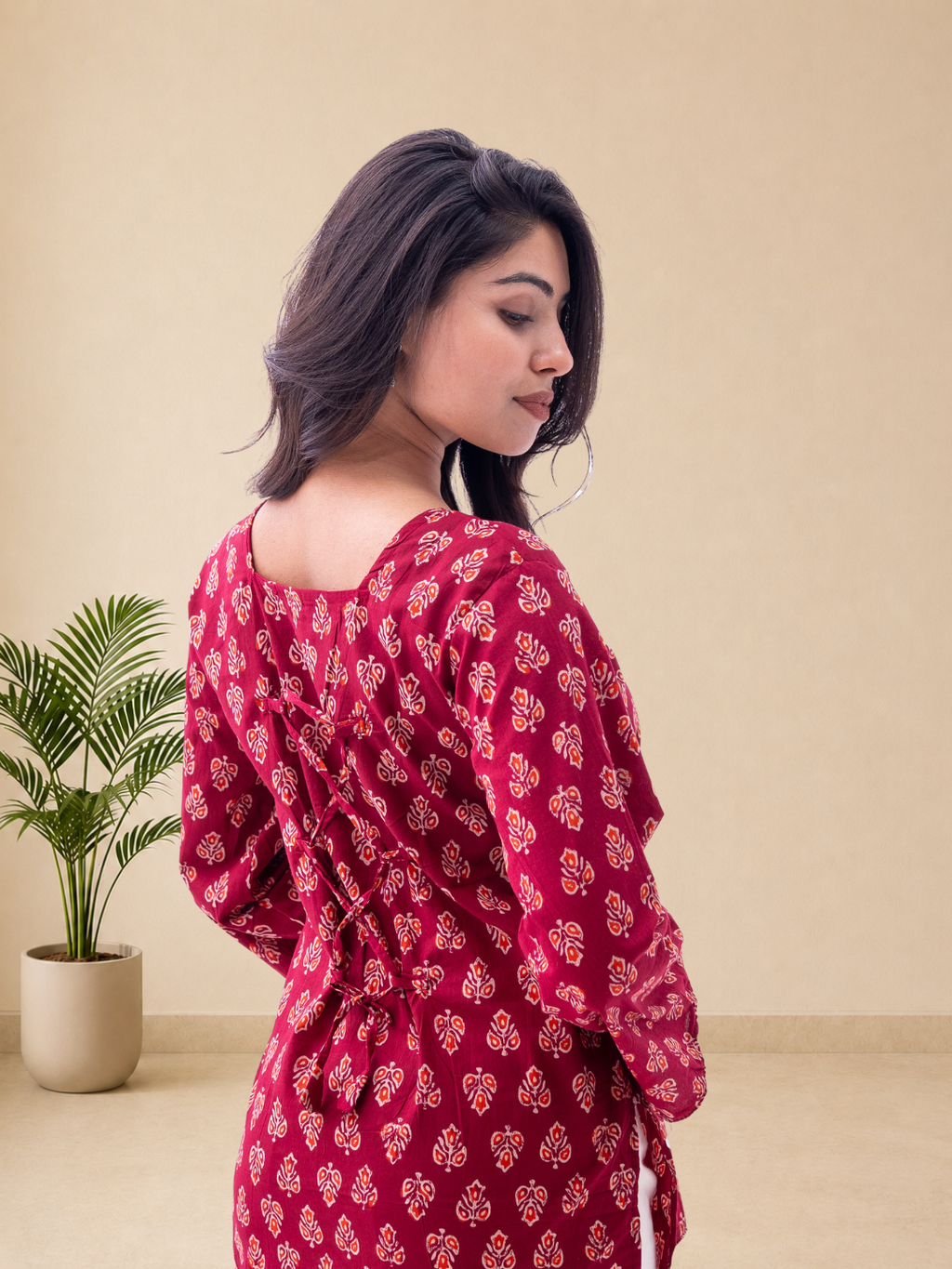 Women's Pure Cotton Maroon Printed Square Neck Top