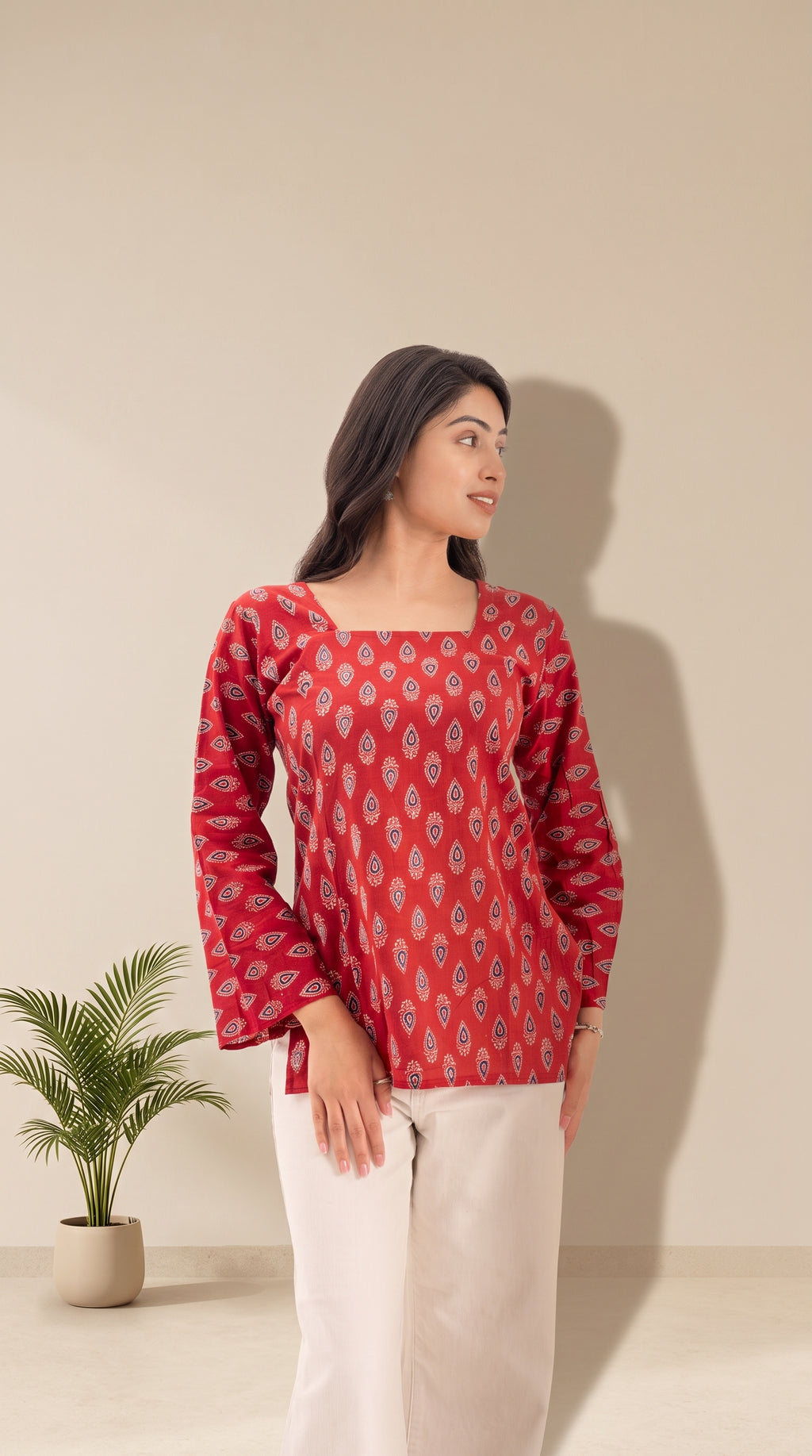 Women's Pure Cotton Printed Square Neck Kurti